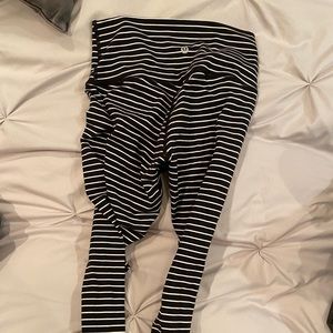 Lululemon cropped leggings